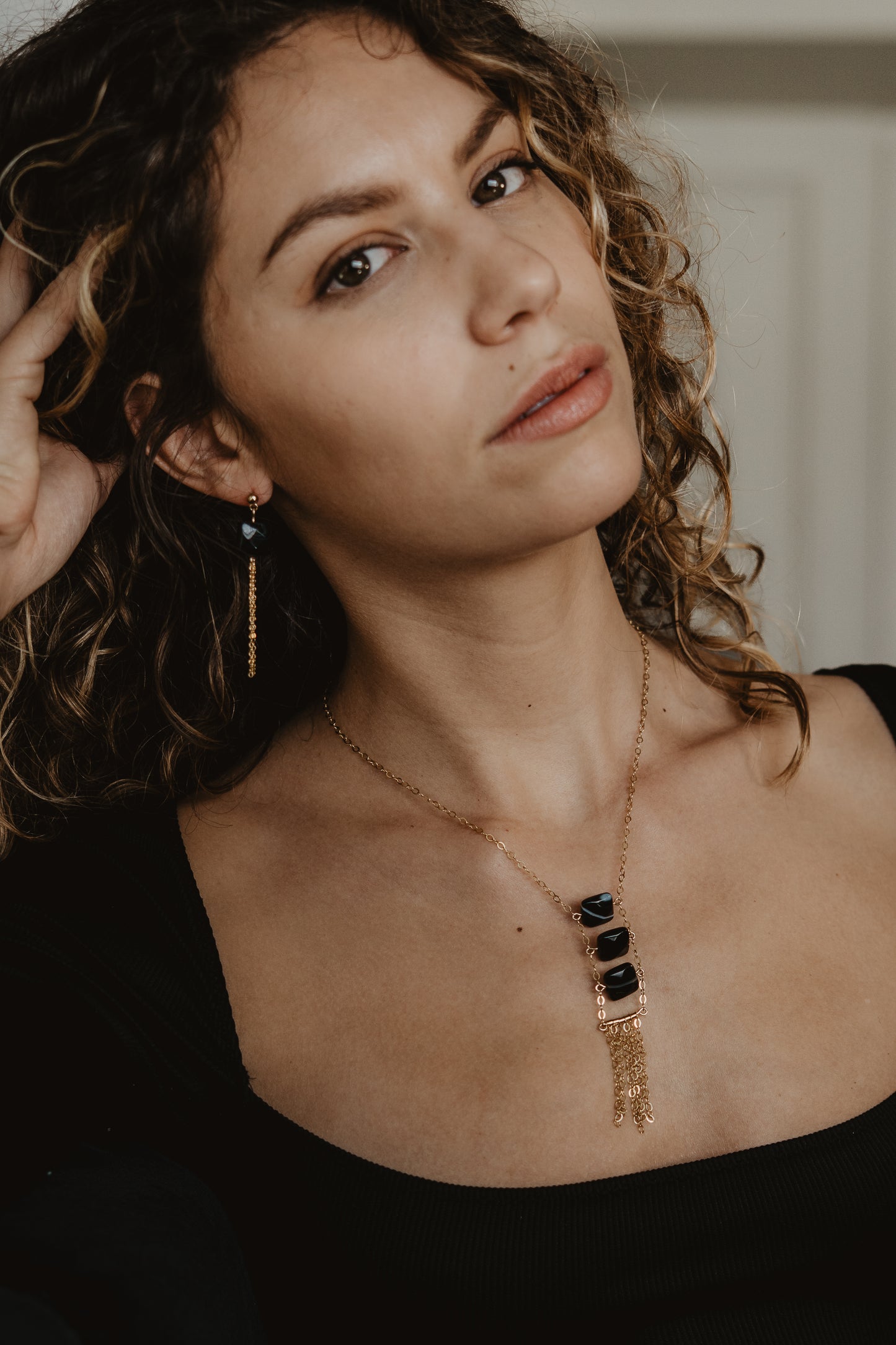 Collier Agate Noir